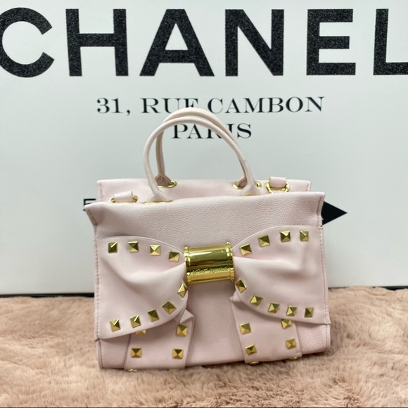 Betsey Johnson Handbags - Betsey Johnson Gorgeous Light Pink Purse with Large Bow & Edgy Gold Studs